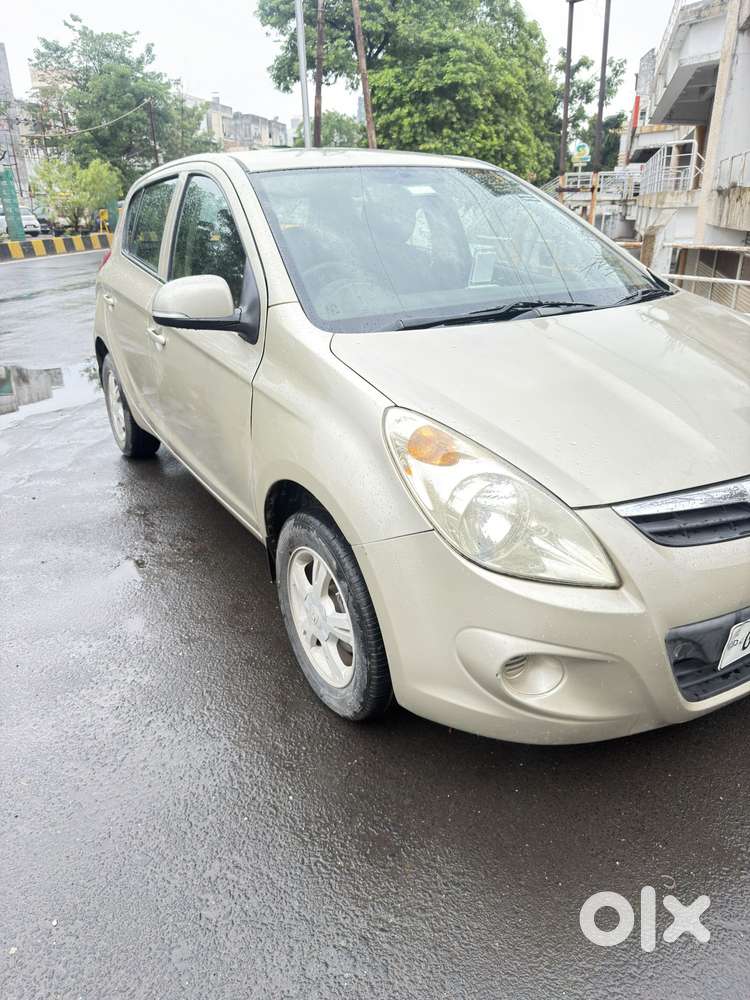 Hyundai I20 Sportz Petrol, 2010, Petrol
