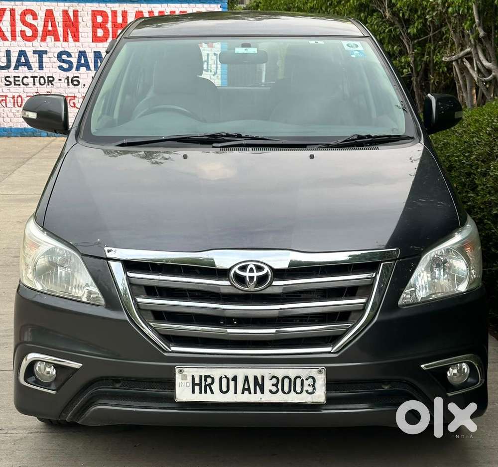 Toyota Innova 2.5 Vx 7 Seater Bs Iv, 2015, Diesel