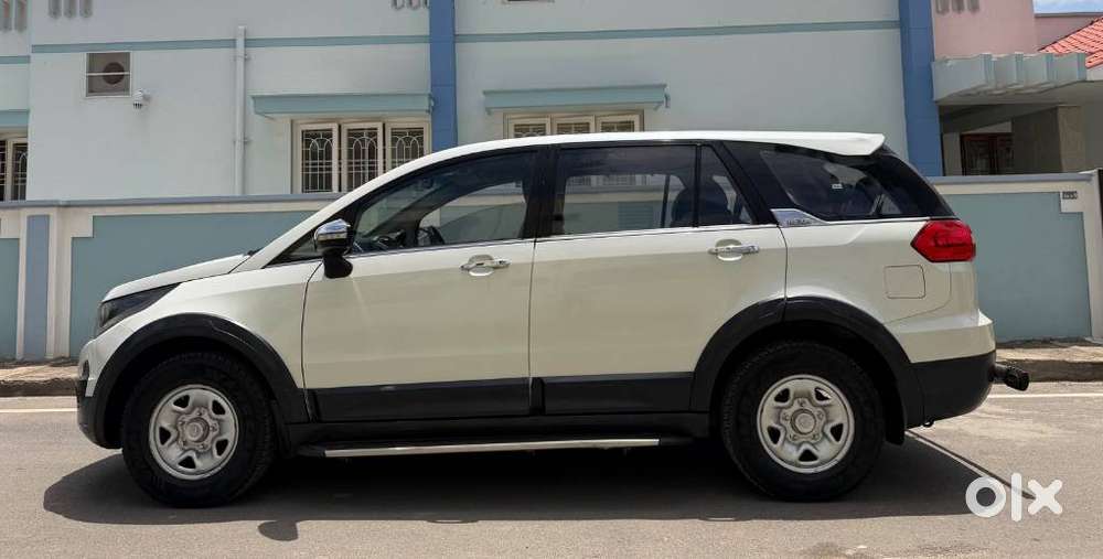 Tata Hexa 2.2 Xe 4x2 7 Str, 2017, Diesel