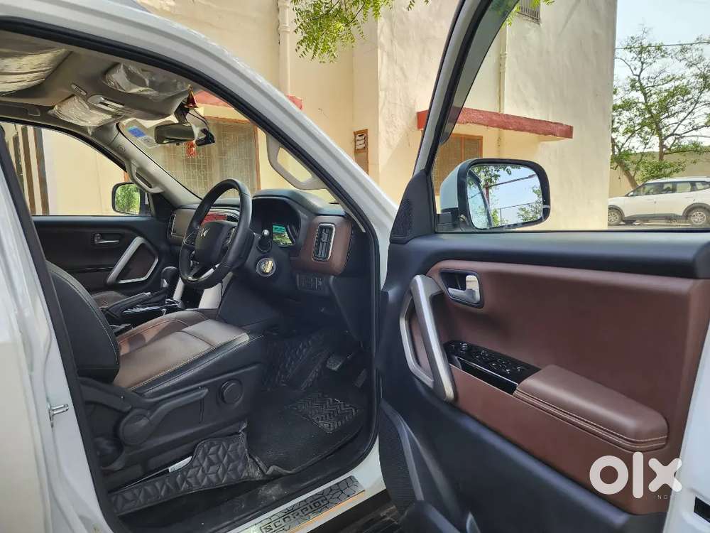 Mahindra Scorpio N 2025 Petrol 20020 Km Driven