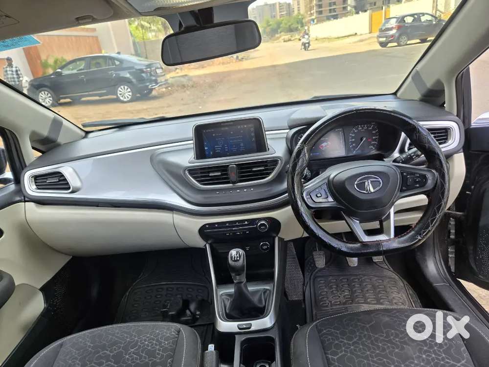 Tata Altroz 2021 Petrol Well Maintained