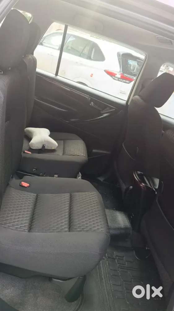 Toyota Innova Crysta 2016 Manual