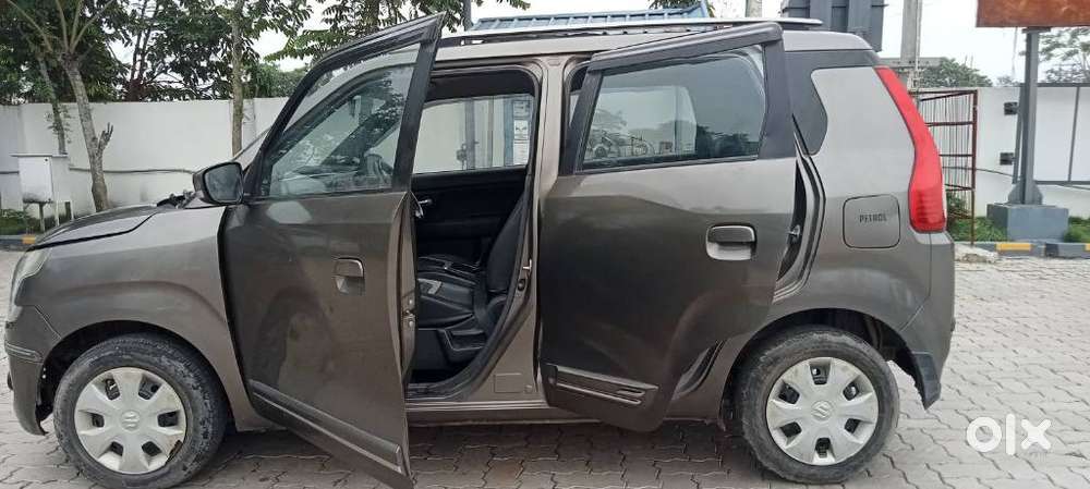 Maruti Suzuki Wagon R 1.2 Zxi, 2020, Petrol