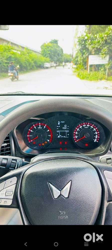 Mahindra Xuv300, 2023, Petrol