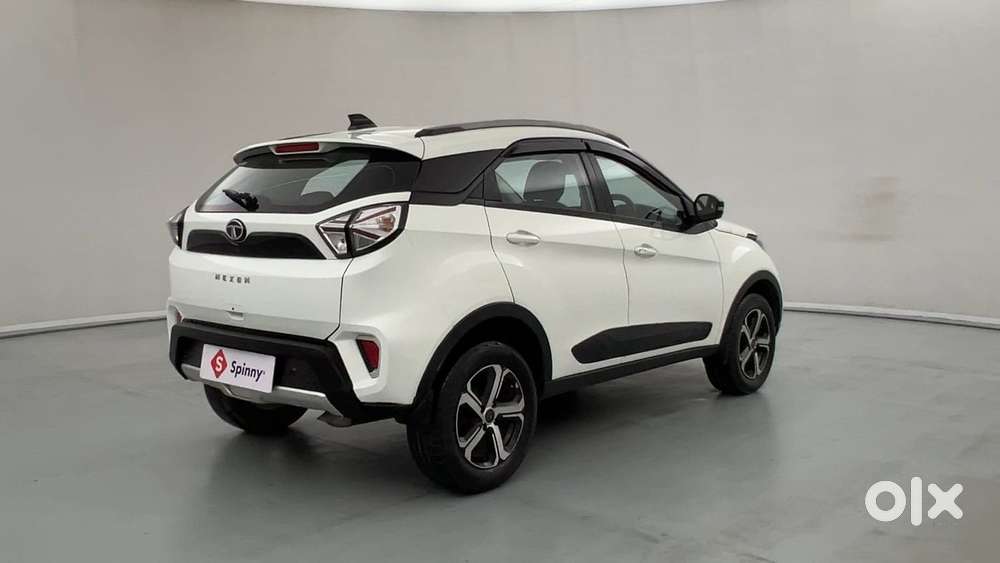 Tata Nexon 1.2 Revotron Xza Plus, 2022, Petrol
