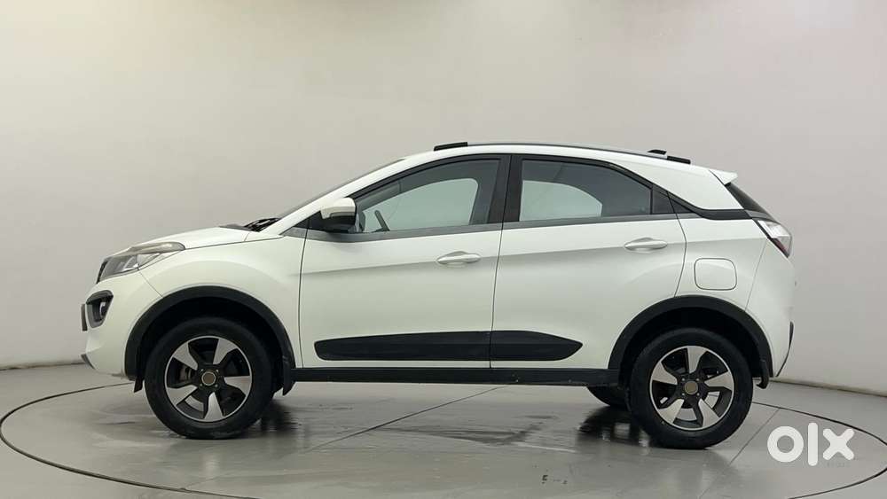 Tata Nexon 1.2 Revotron Xz Plus, 2018, Petrol