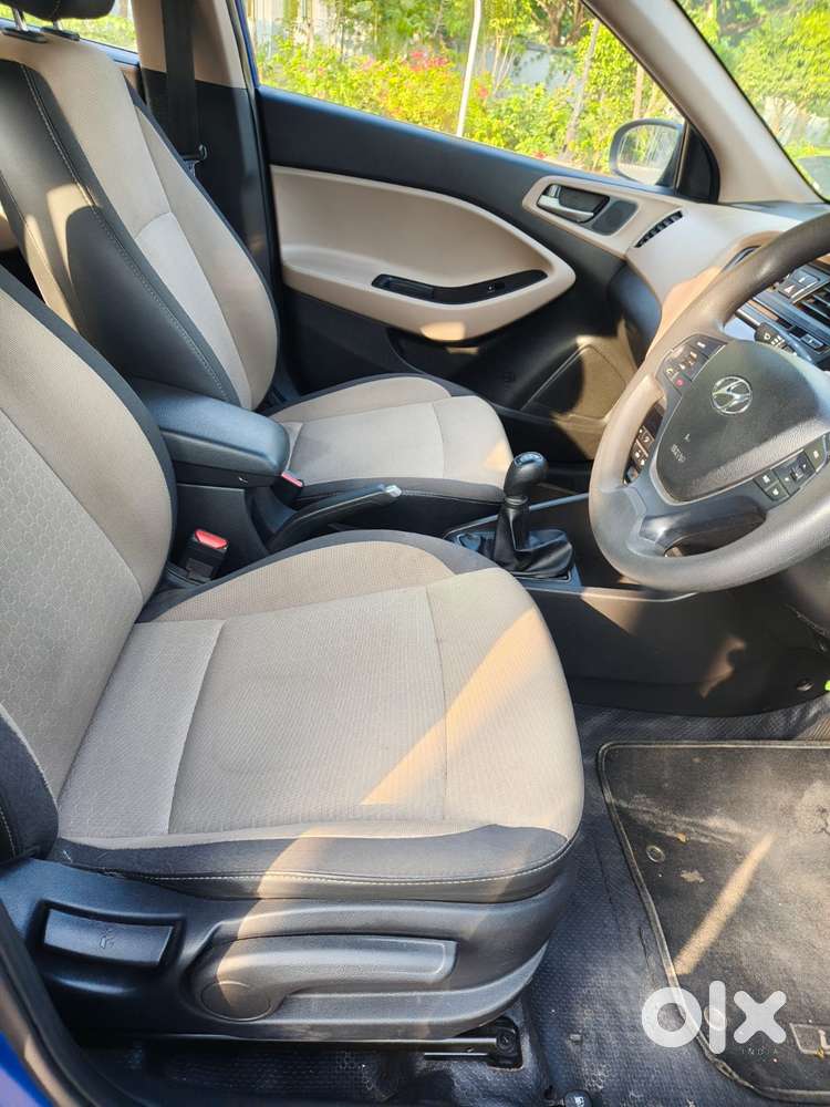 Hyundai Elite I20 Sportz (o) 1.2, 2015, Petrol