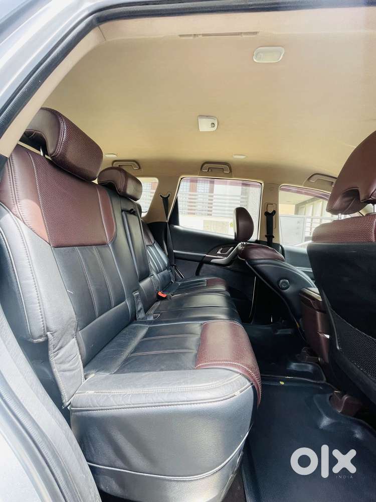 Mahindra Xuv500 W8, 2015, Diesel