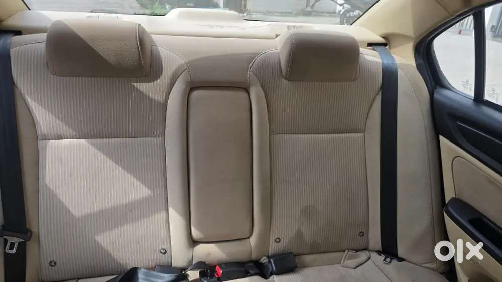 Honda Amaze Petrol 2024