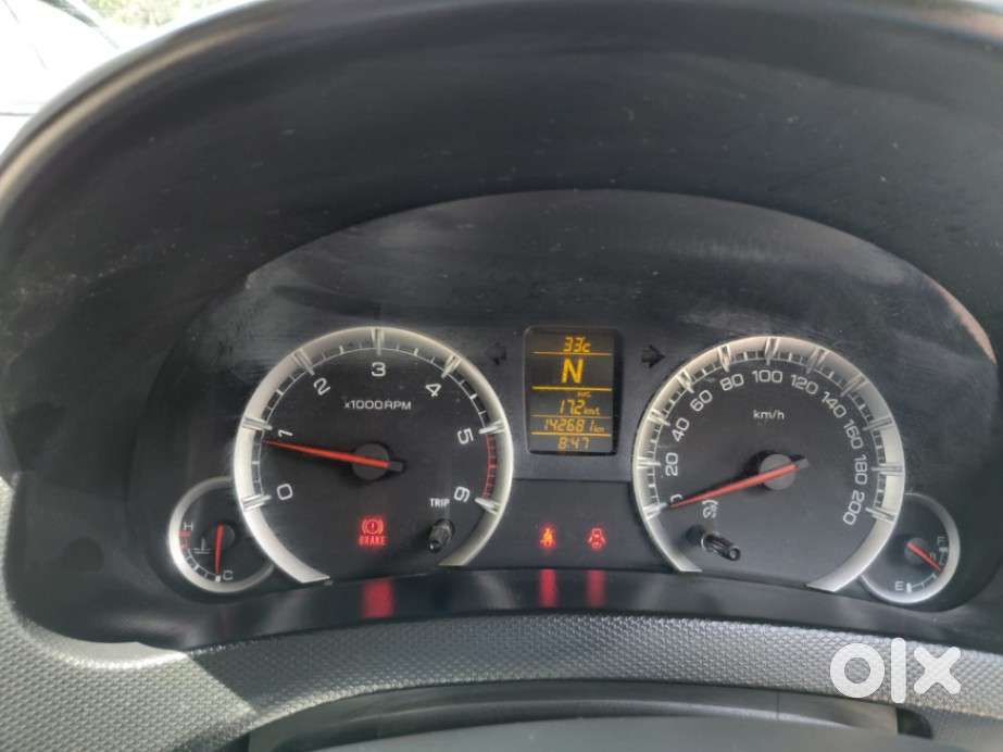 Maruti Suzuki Swift Dzire Amt Zdi, 2016, Diesel