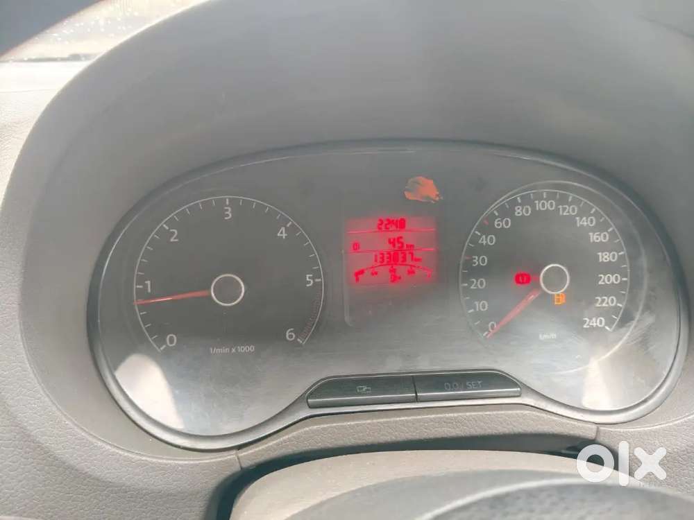 Volkswagen Vento Highline 2011 1.6 Cr (mt) Highline Bsiv