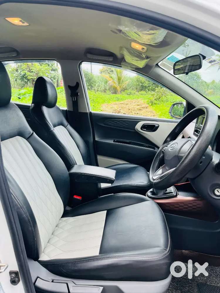 Hyundai Aura Top Model