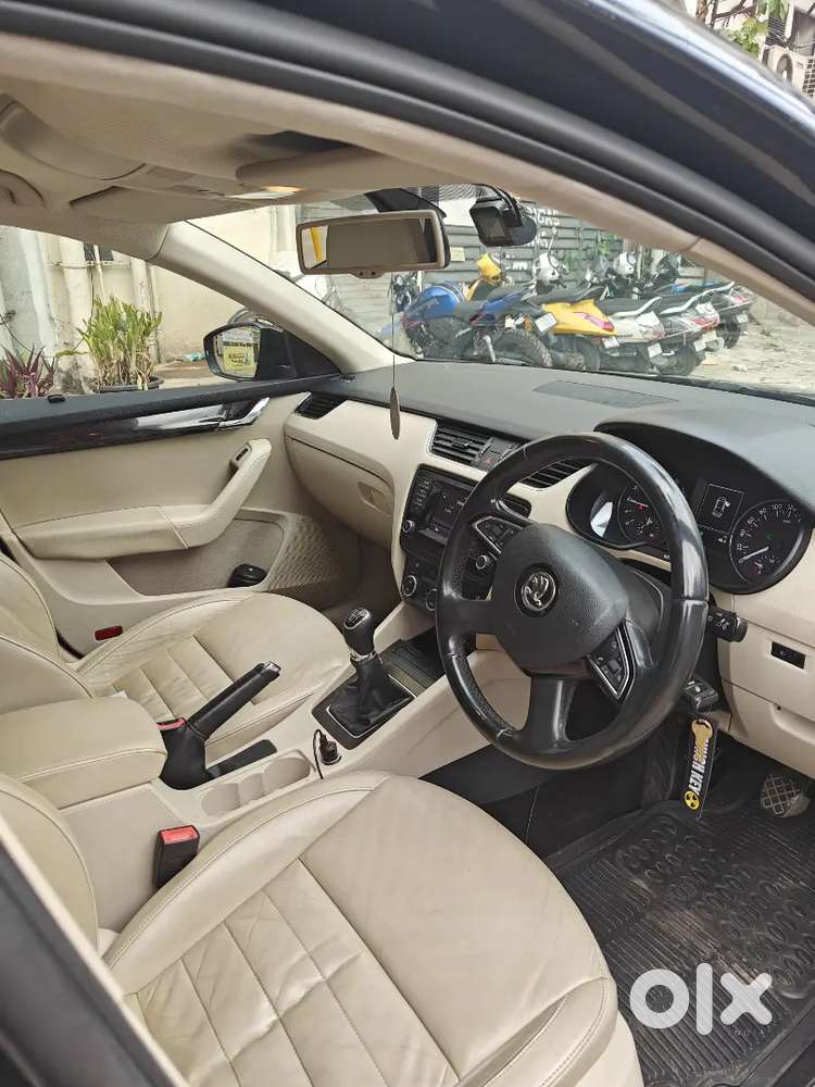 Skoda Octavia 2013 Diesel Well Maintained