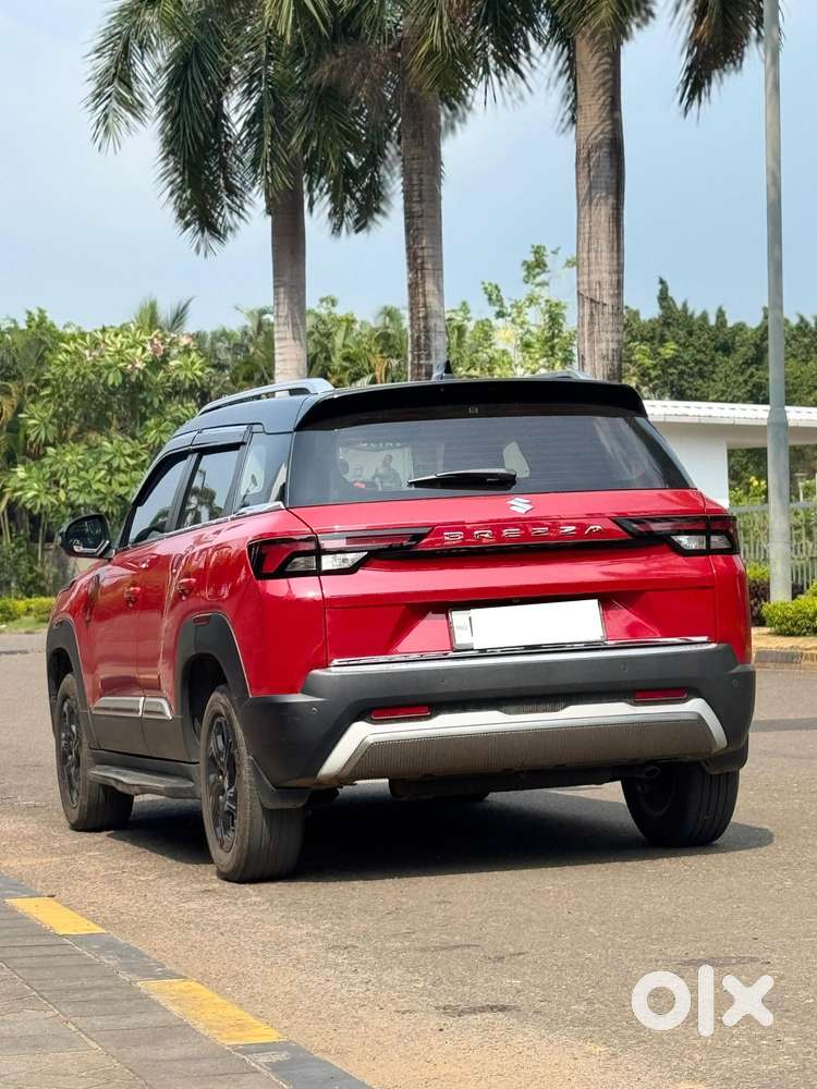 Maruti Suzuki Brezza 1.5 Zxi Cng Dual Tone, 2024, Cng & Hybrids