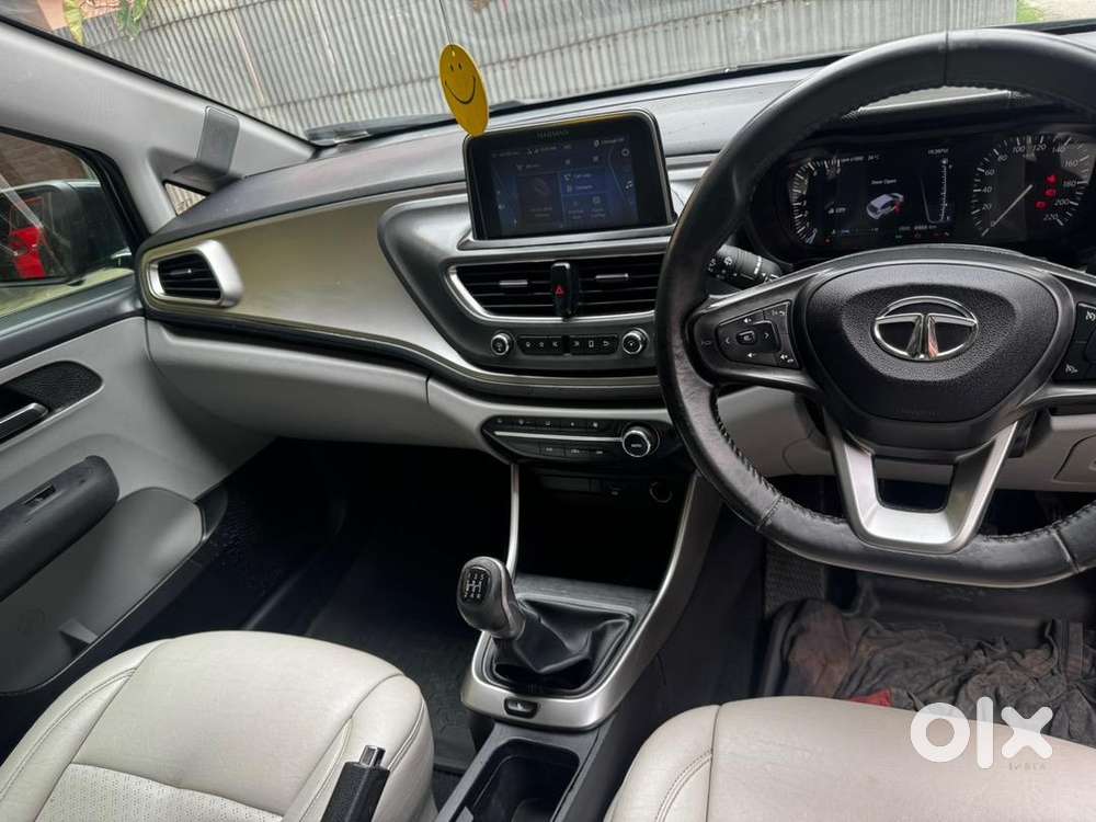 Top Model Altroz Mint Condition