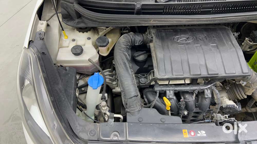 Hyundai Aura 1.2 S Petrol Amt, 2021, Petrol