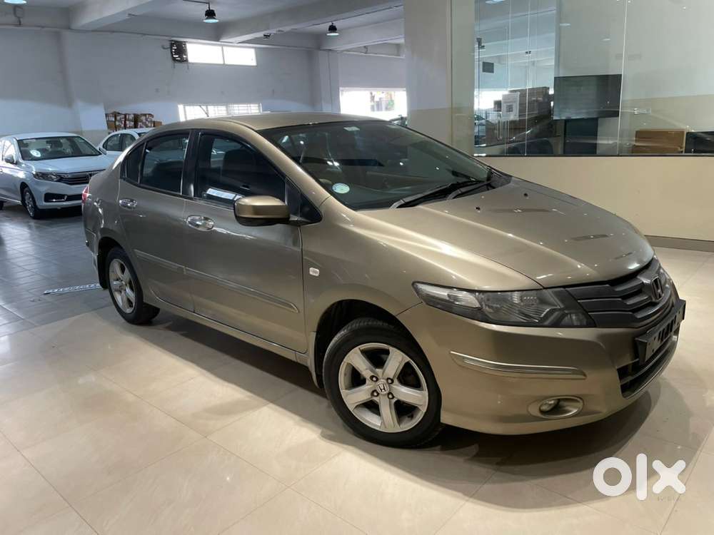 Mint 2011 Honda City I-vtec V (top-end)  65k Kms  5-yr Fitness