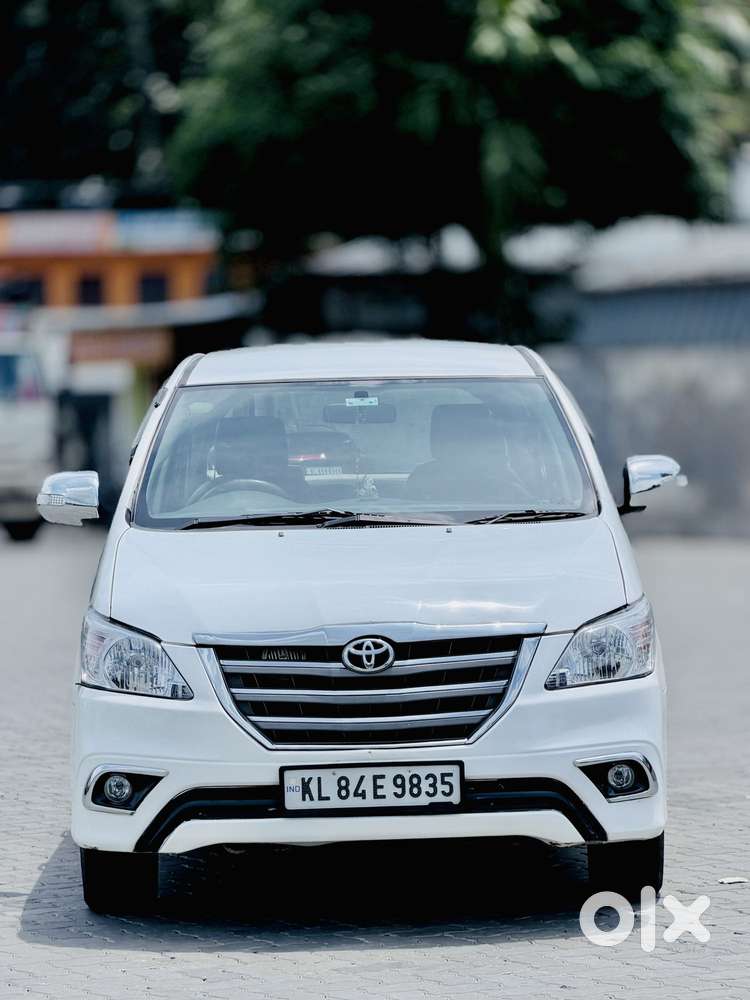Toyota Innova 2.5 G (diesel) 7 Seater, 2011, Diesel