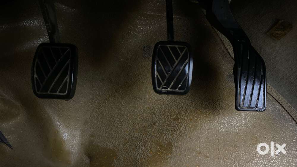 Maruti Suzuki Swift Dzire Vxi, 2012, Petrol