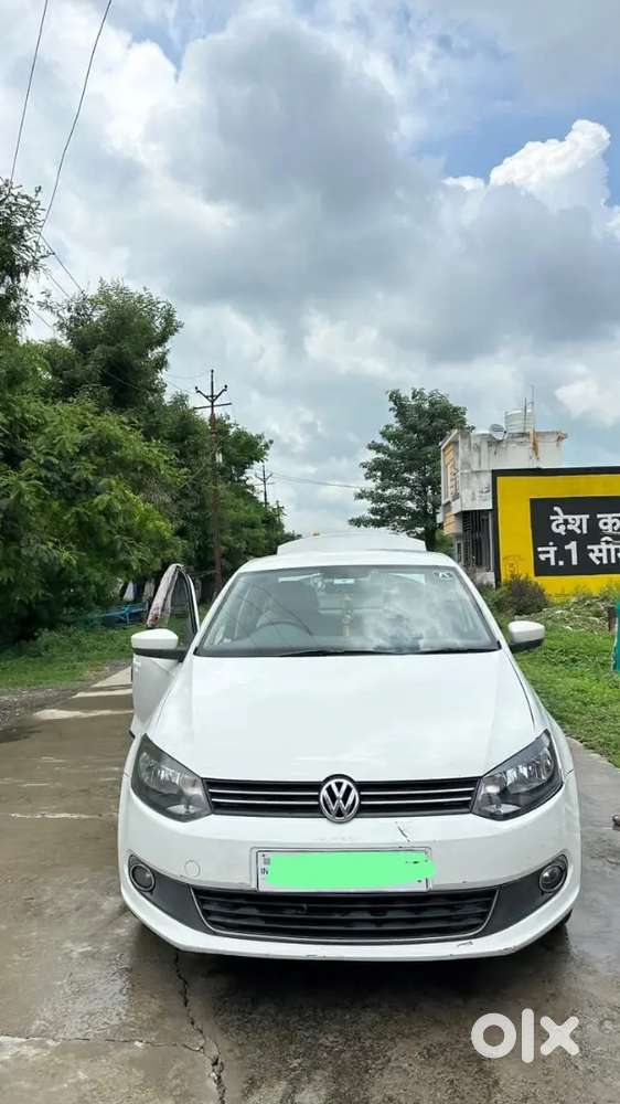 Volkswagen Vento 2015 Petrol Automatic