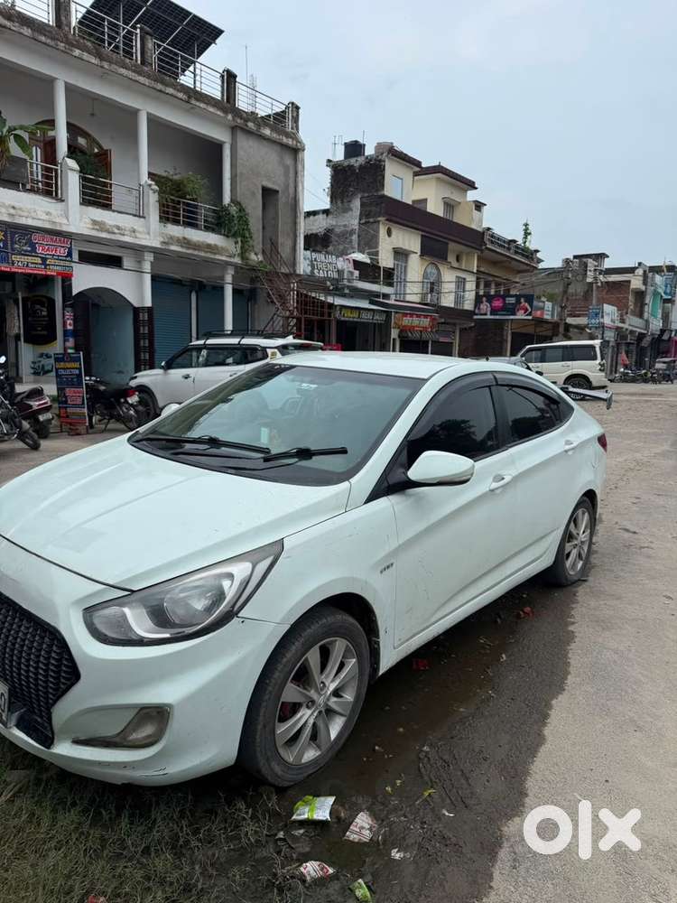 Hyundai Verna 2012 Model