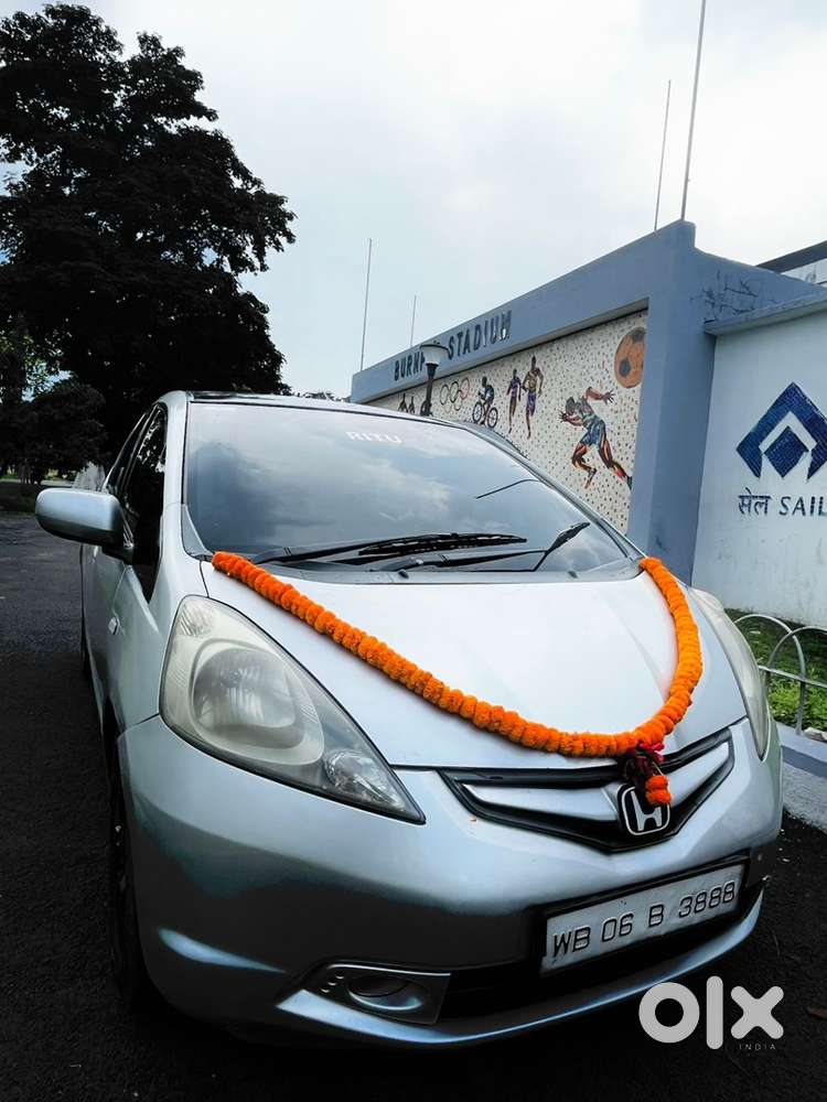 Honda Jazz 2010 100000 Km Driven