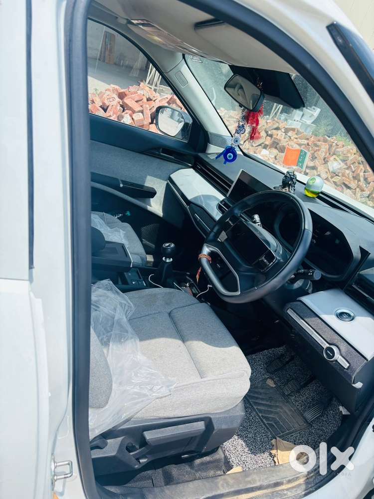Tata Sierra Advanture Plus Petrol 2026 Manual
