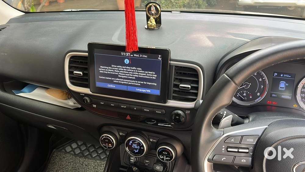 Hyundai Venue 2020 Petrol Well Maintained
