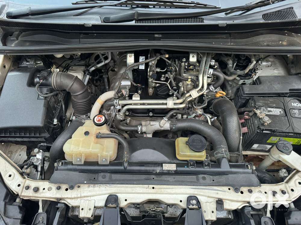 Toyota Innova Crysta 2.4 G Mt, 2018, Diesel