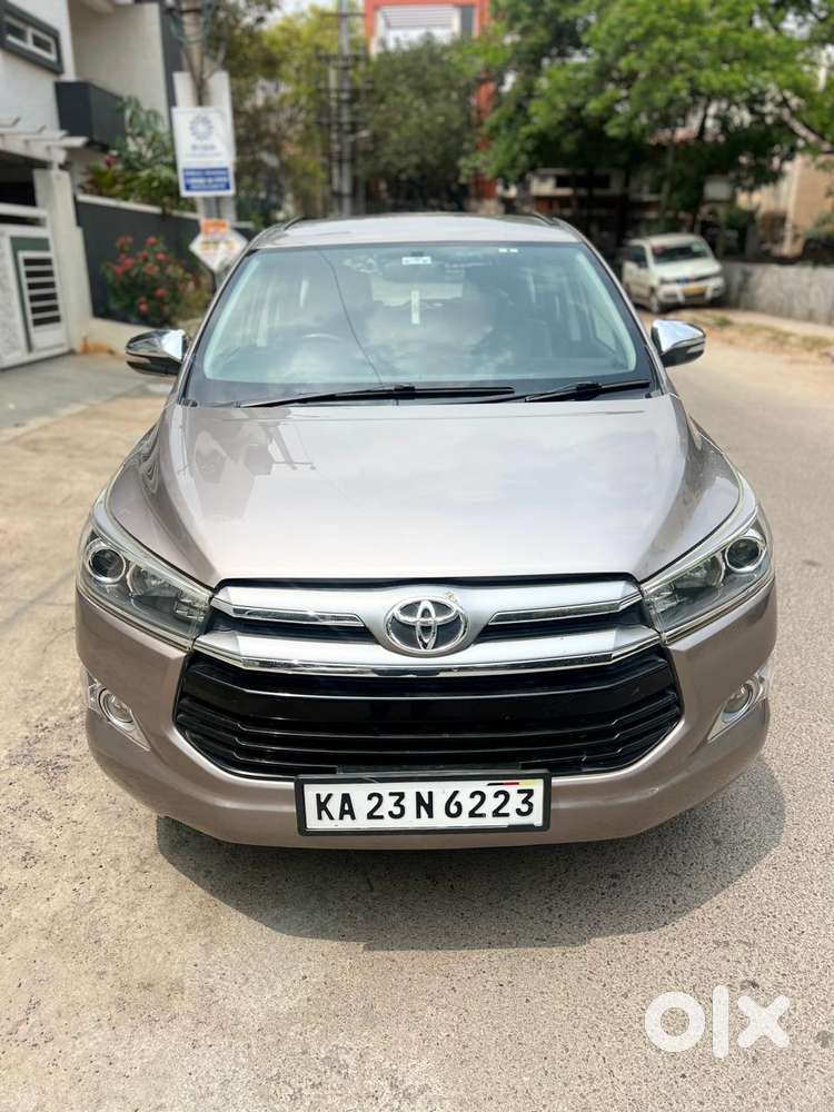 Toyota Innova Crysta 2.8 Z, 2017, Diesel