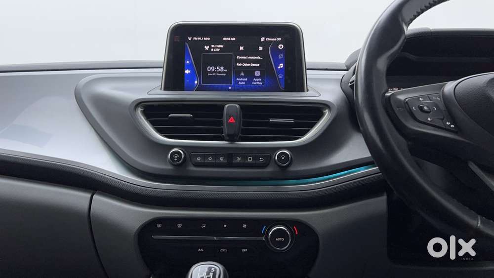 Tata Altroz Xz, 2020, Petrol