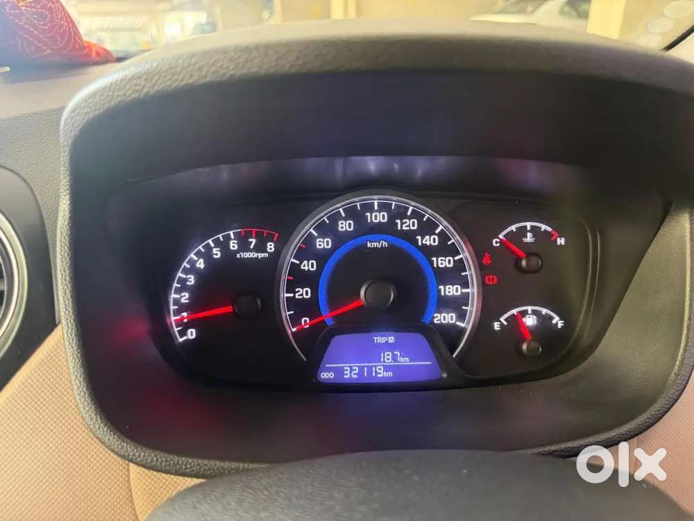 Hyundai Grand I10 Sportz Car