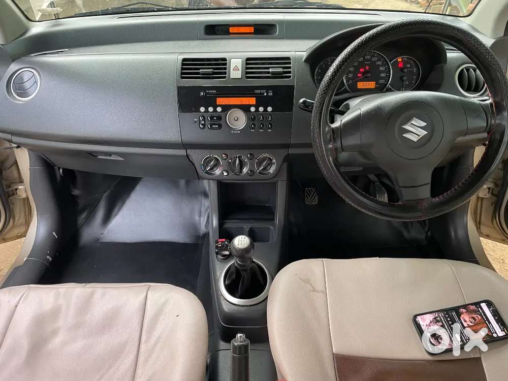 Maruti Suzuki Swift Dzire 2010 Petrol Well Maintained