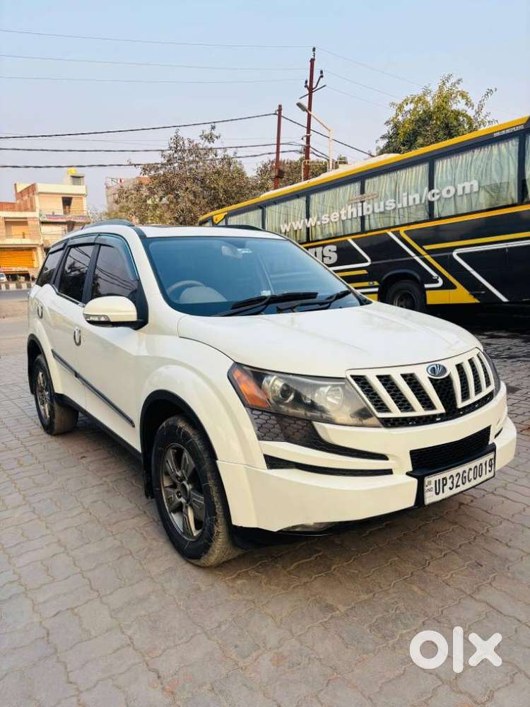 Mahindra Xuv500 2.2 W8 Sportz, 2015, Diesel