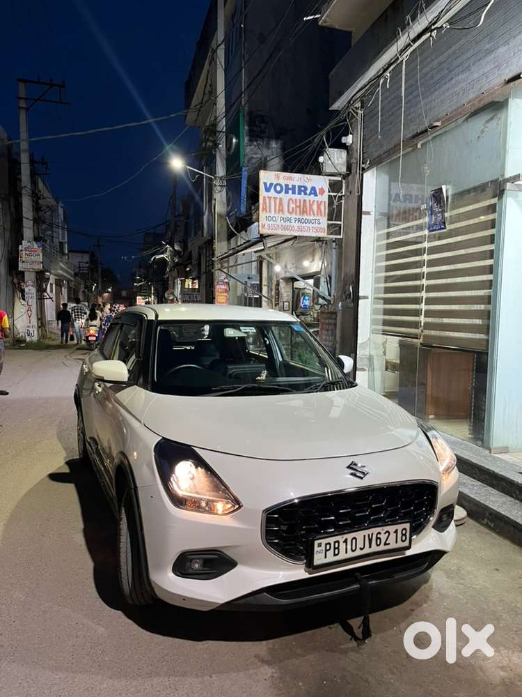 Maruti Suzuki Swift Vxi 2025