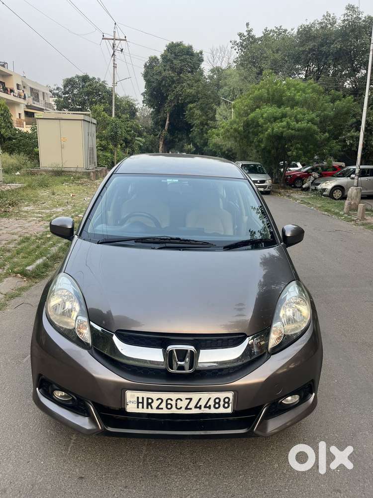 Honda Mobilio 1.5 V I- Dtec Celebration Edition, 2016, Diesel