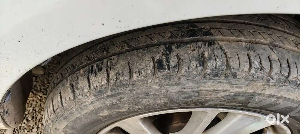 Maruti Suzuki Swift Zxi Top Model Peour Petrol Class Condition