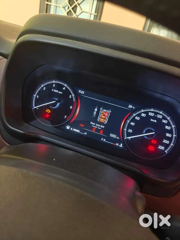 Mahindra Scorpio-n Z8 S 7s 2025 Petrol Manual