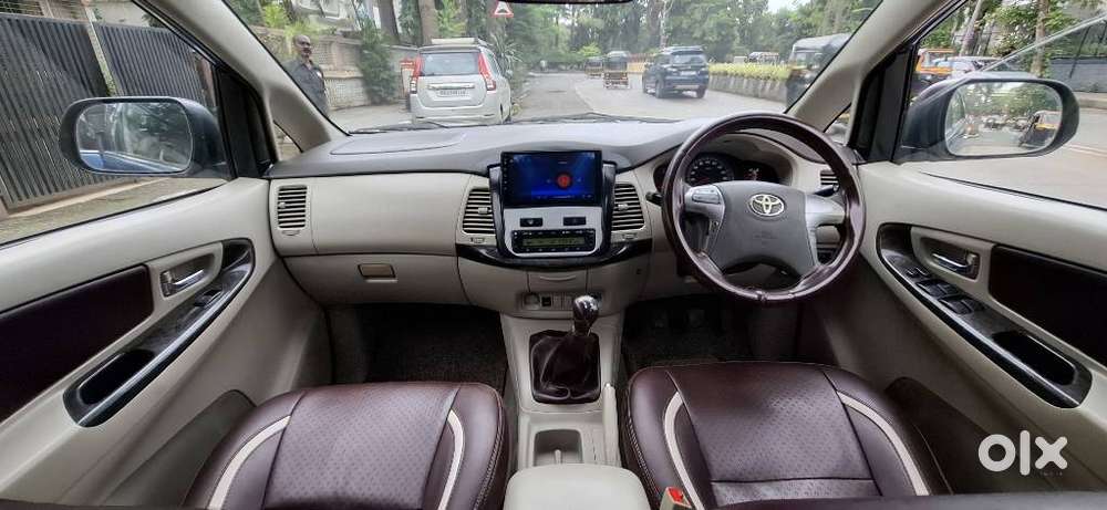 Toyota Innova 2.5 Z Diesel 7 Seater Bs Iv, 2014, Diesel