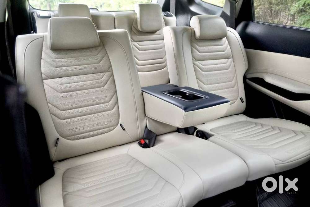 Kia Carens 1.4 Prestige Plus Turbo 7 Str, 2022, Petrol