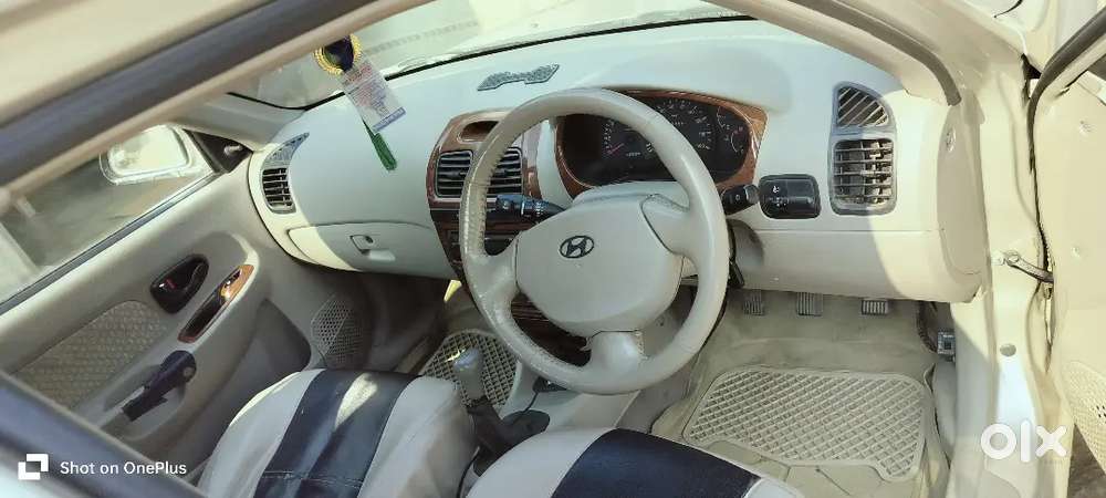 Hyundai Accent Hatchback 2009 Cng & Hybrids 70000 Km Driven