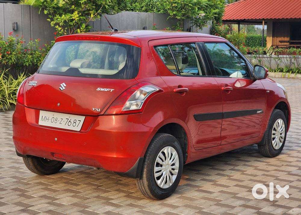 Maruti Suzuki Swift Vxi 1.2 Abs Bs-iv, 2014, Petrol