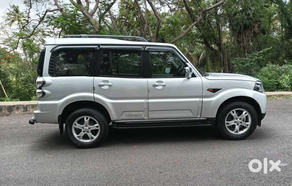 Mahindra Scorpio S10, 2016, Diesel