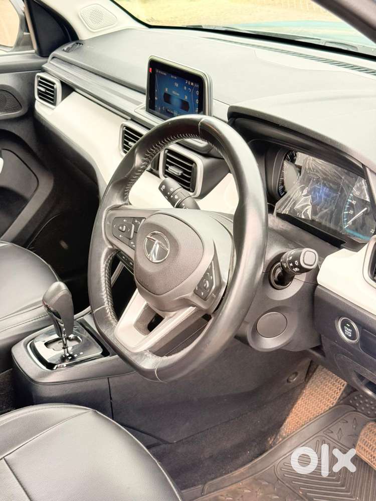 Tata Punch Creative Amt, 2022, Petrol