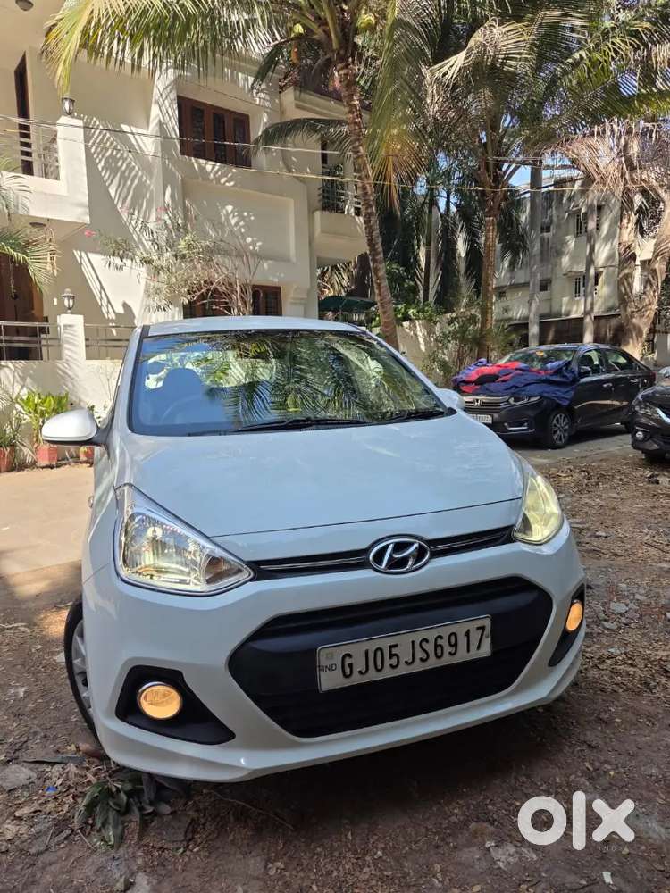 New Car Bay