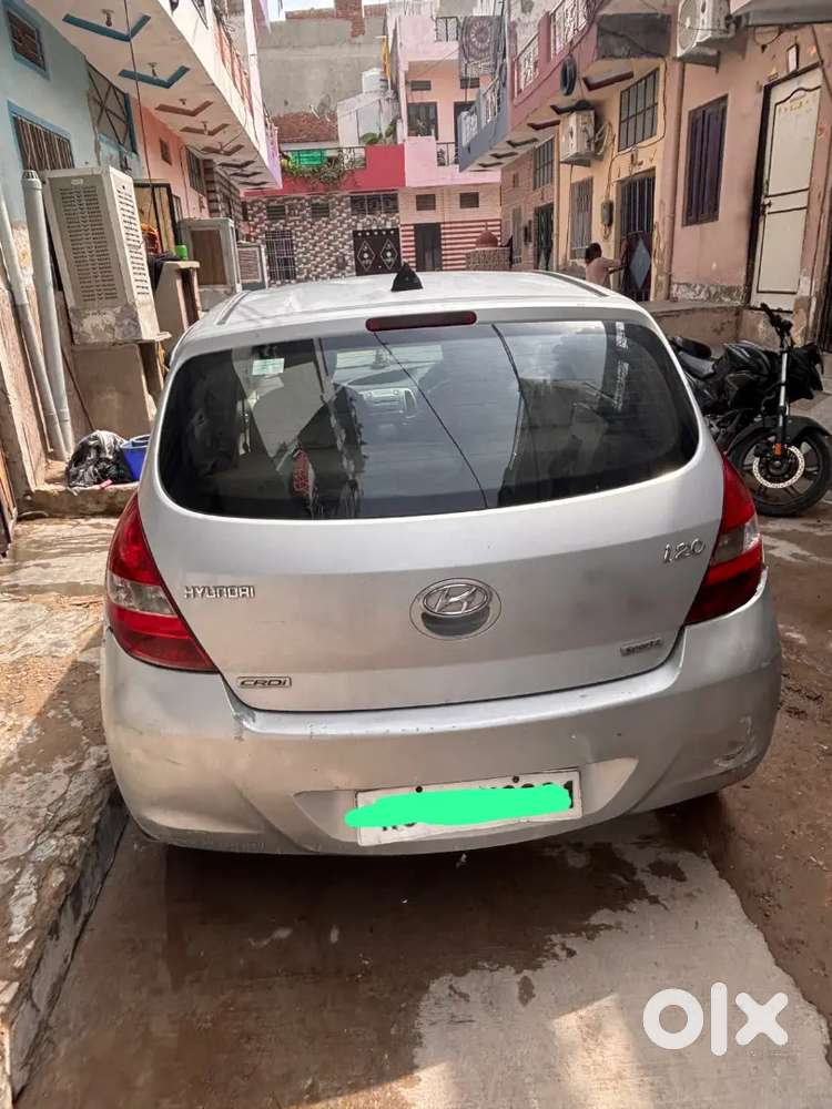 Hyundai I20 Sportz 2011 Diesel Car
