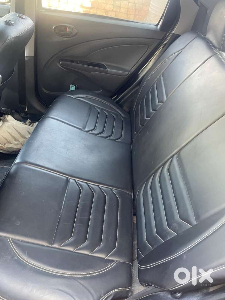 Toyota Etios Liva 2013 Petrol Well Maintained