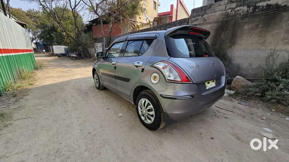 Maruti Swift Vxi 2017 – Single Owner  Well Maintained  Fancy No 0006