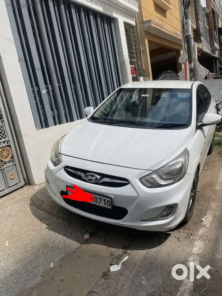 Hyundai Verna 1.6 2011 Manual Petrol