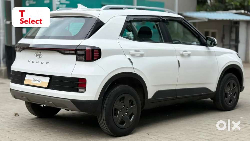 Hyundai Venue 1.2 S (o), 2025, Petrol